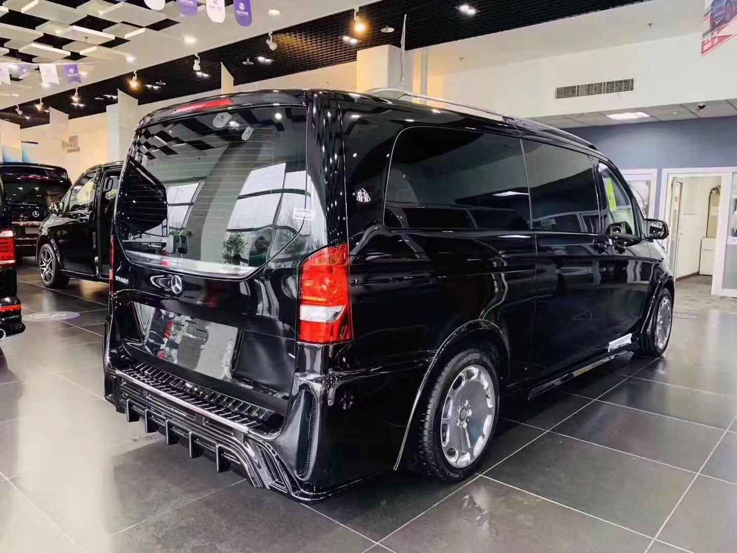 全新奔驰v260l改商务车看市场改装风气云涌