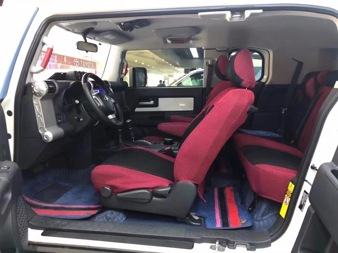 20款丰田fj复古越野改装版四月钜惠出售