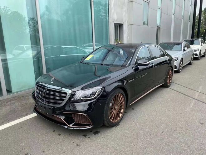 西装暴徒超强马力奔驰s65国内唯一现车在售