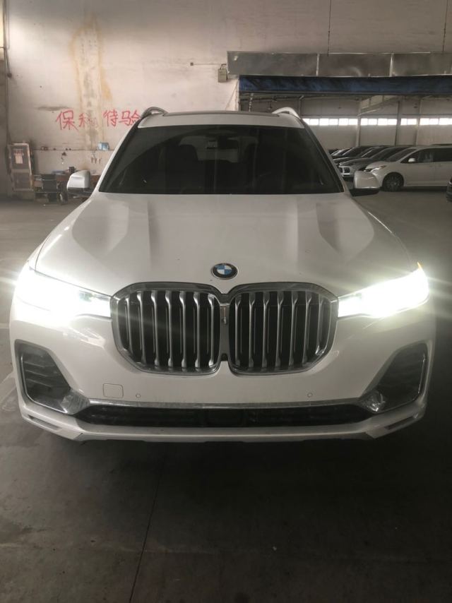 21款宝马x7优惠万元 国六现车全国