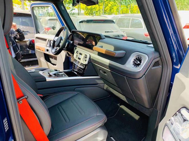 21款奔驰g500夺目吸睛璀璨耀眼国六