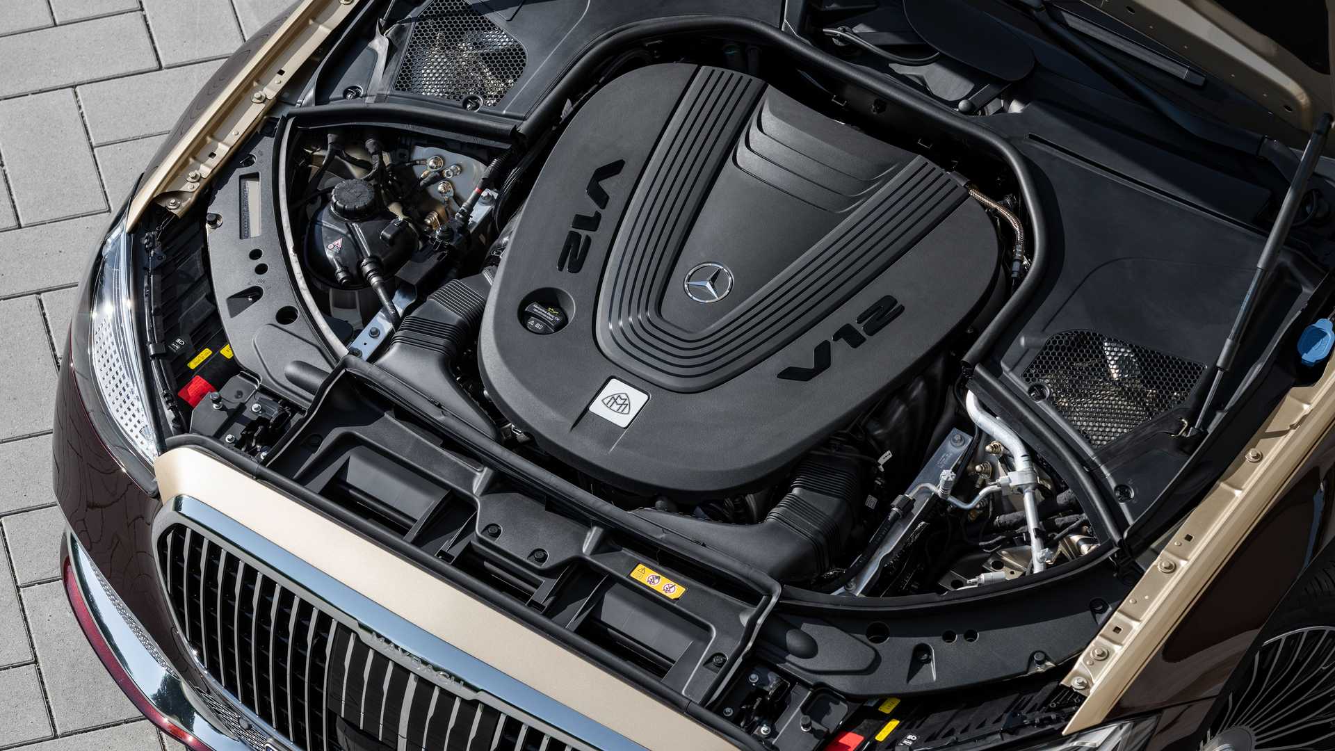 v12发动机 四驱 全新迈巴赫s680发布 低调奢华