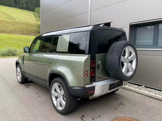 20款路虎卫士盘古绿全铝车身全新诠释