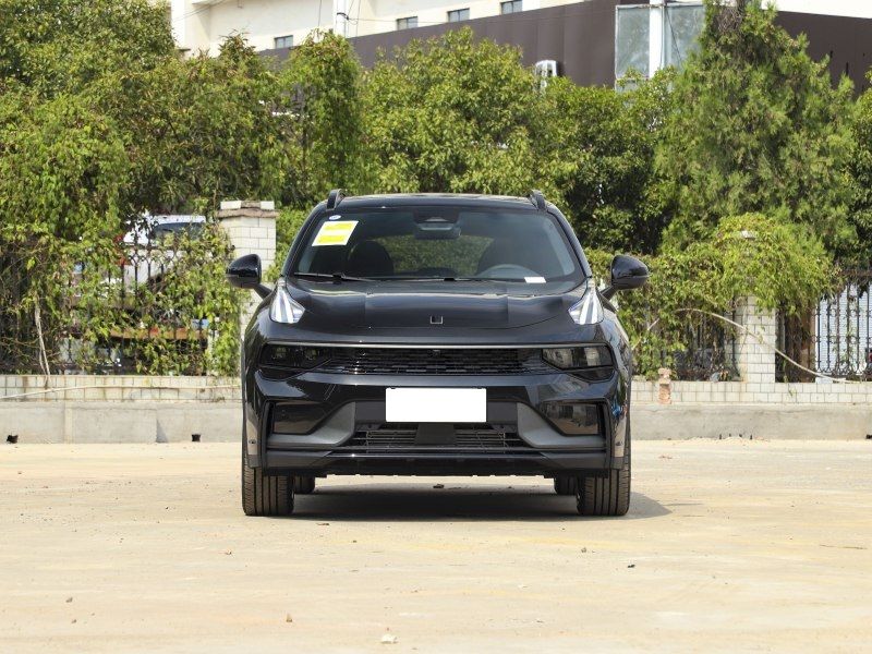 领克01目前价格稳定售价1798万元起