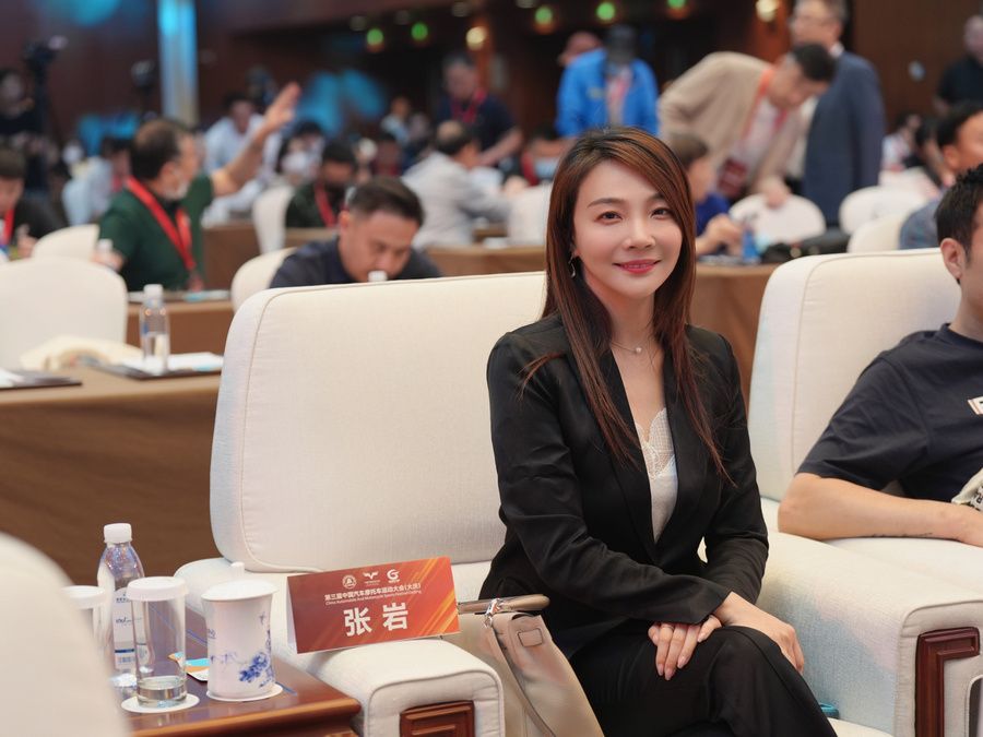 大赛常年领军前列,中国唯一一位在世界方程式大赛中取得冠军的女赛