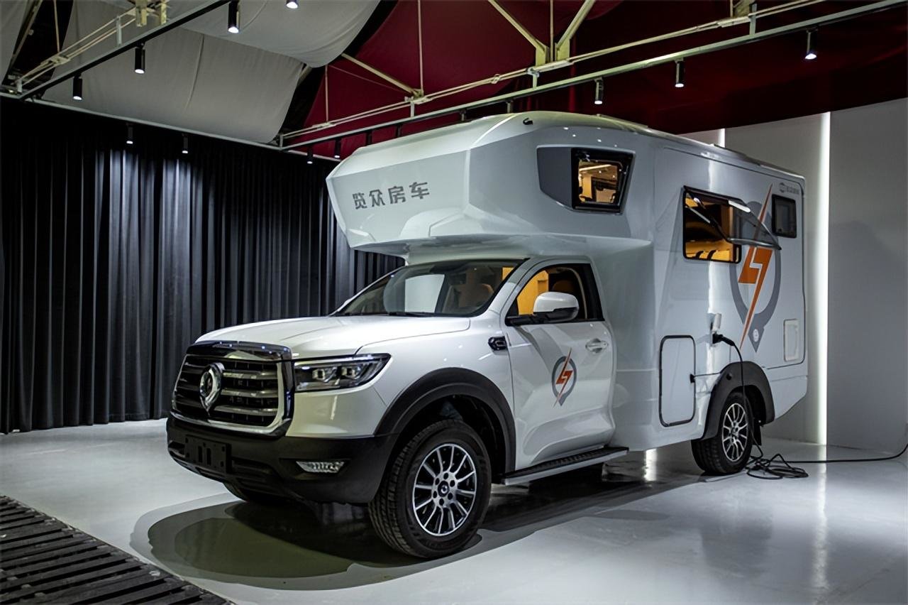 越野皮卡房车哪家强还得看览众自由炮