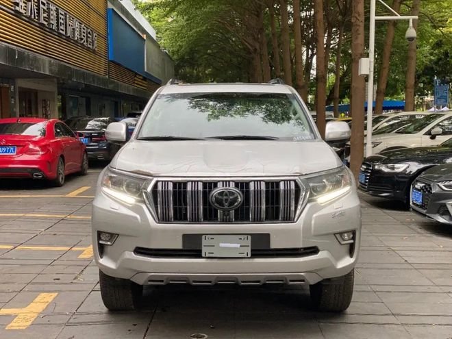 23款丰田霸道2800优惠大降50余万抢购