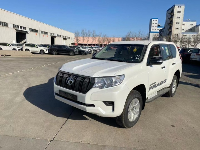 西安丰田霸道2700tx特价44万提车