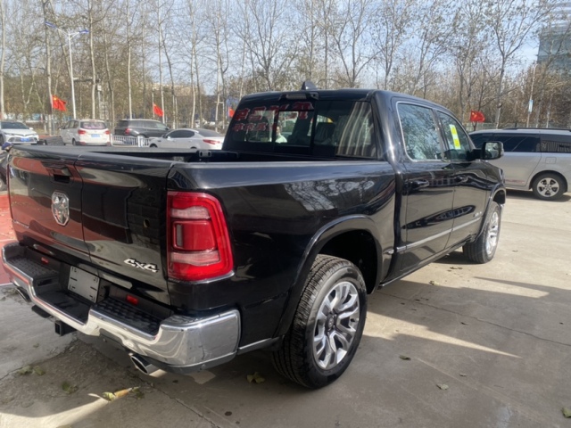 2024款道奇公羊长角号57l皮卡皮卡价低