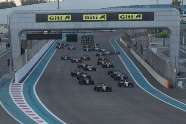 龙马精神不停步giti佳通轮胎疾速闪耀迪拜赛车场