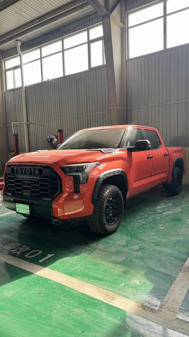 23款丰田坦途35ttrdpro顶配70万起售