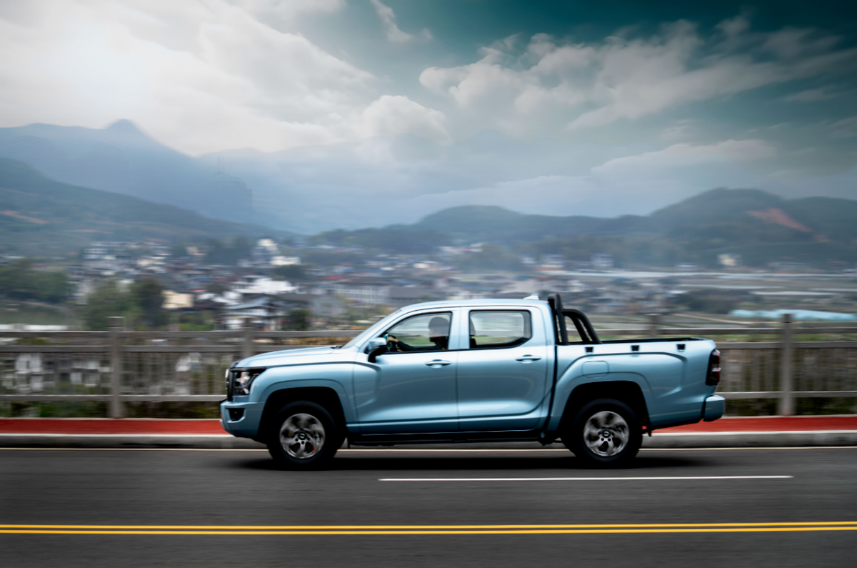 花手动挡的钱买自动挡皮卡长城金刚炮8at上市售998万元起