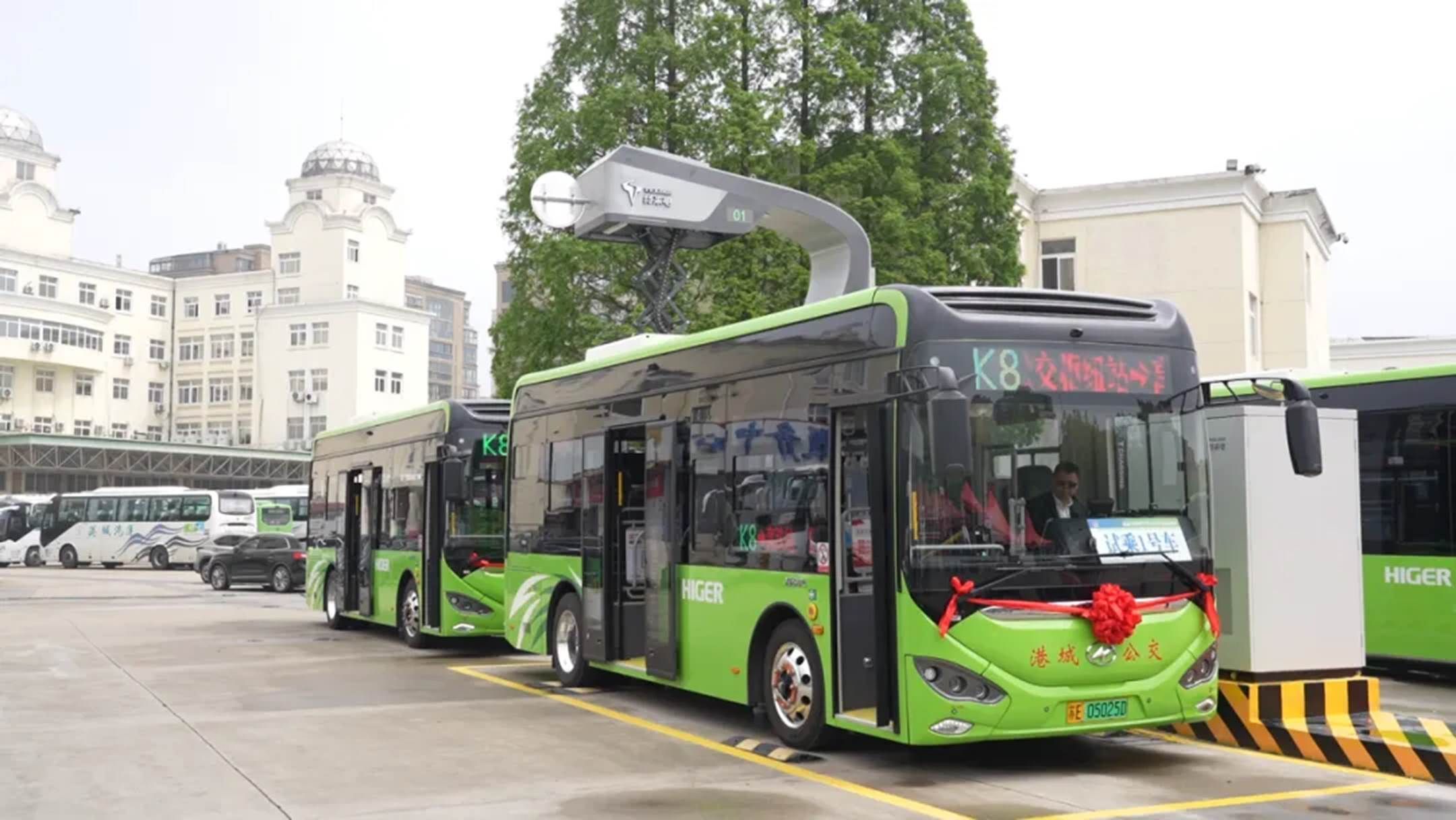 行业唯一!苏州金龙超充纯电公交车正式投运张家港