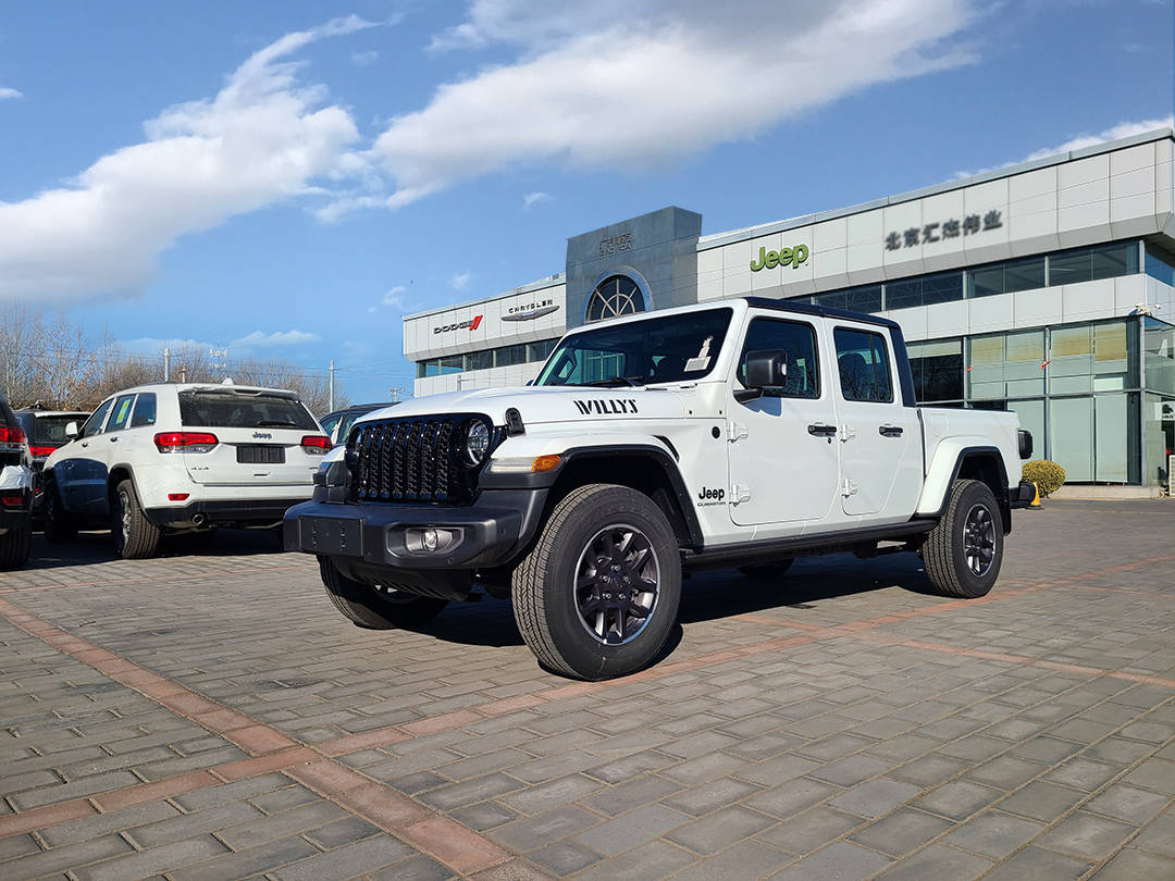 进口皮卡哪款好 jeep角斗士皮卡促销39.99万